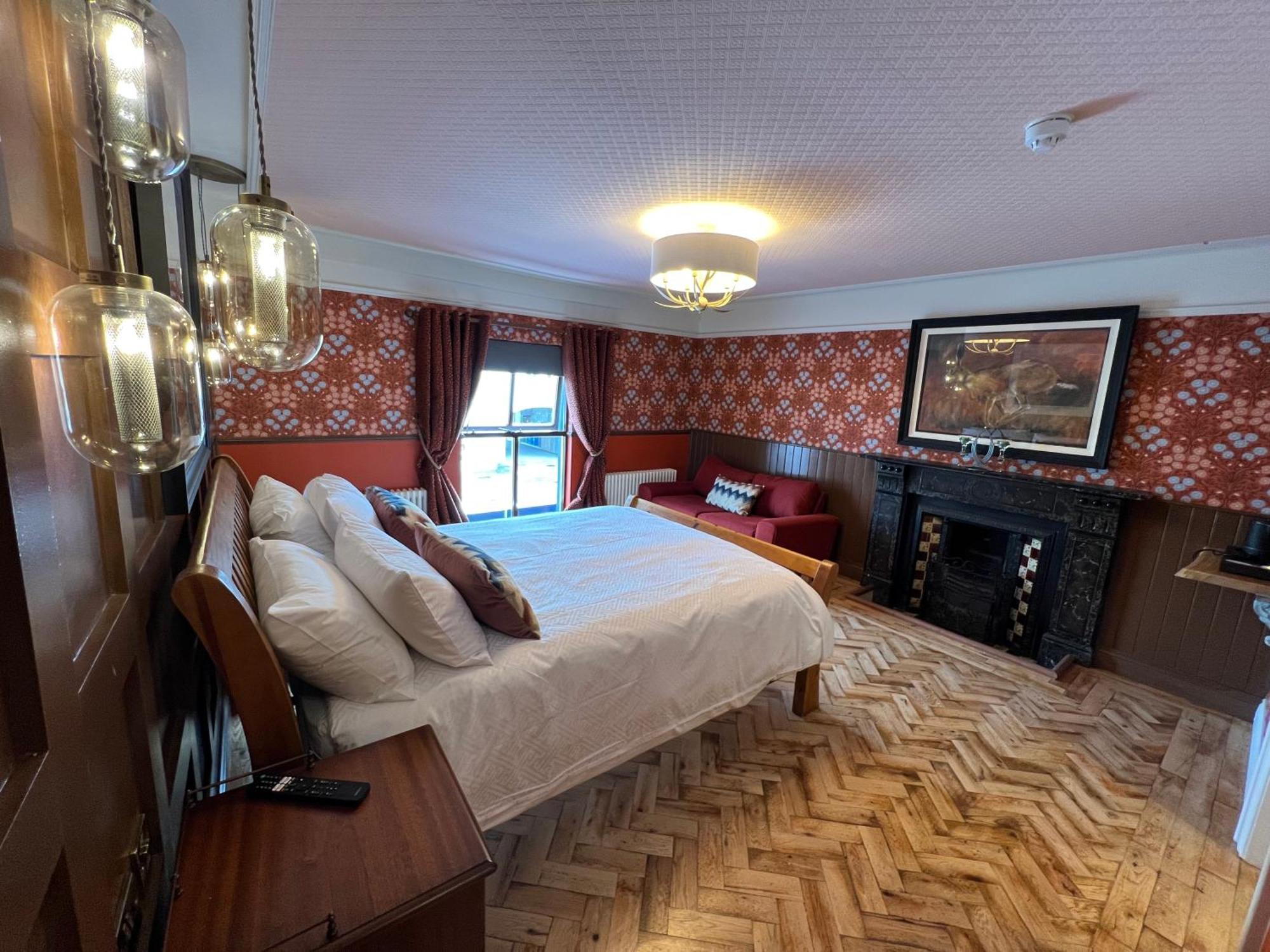 The Dundrum Inn B&B Екстериор снимка