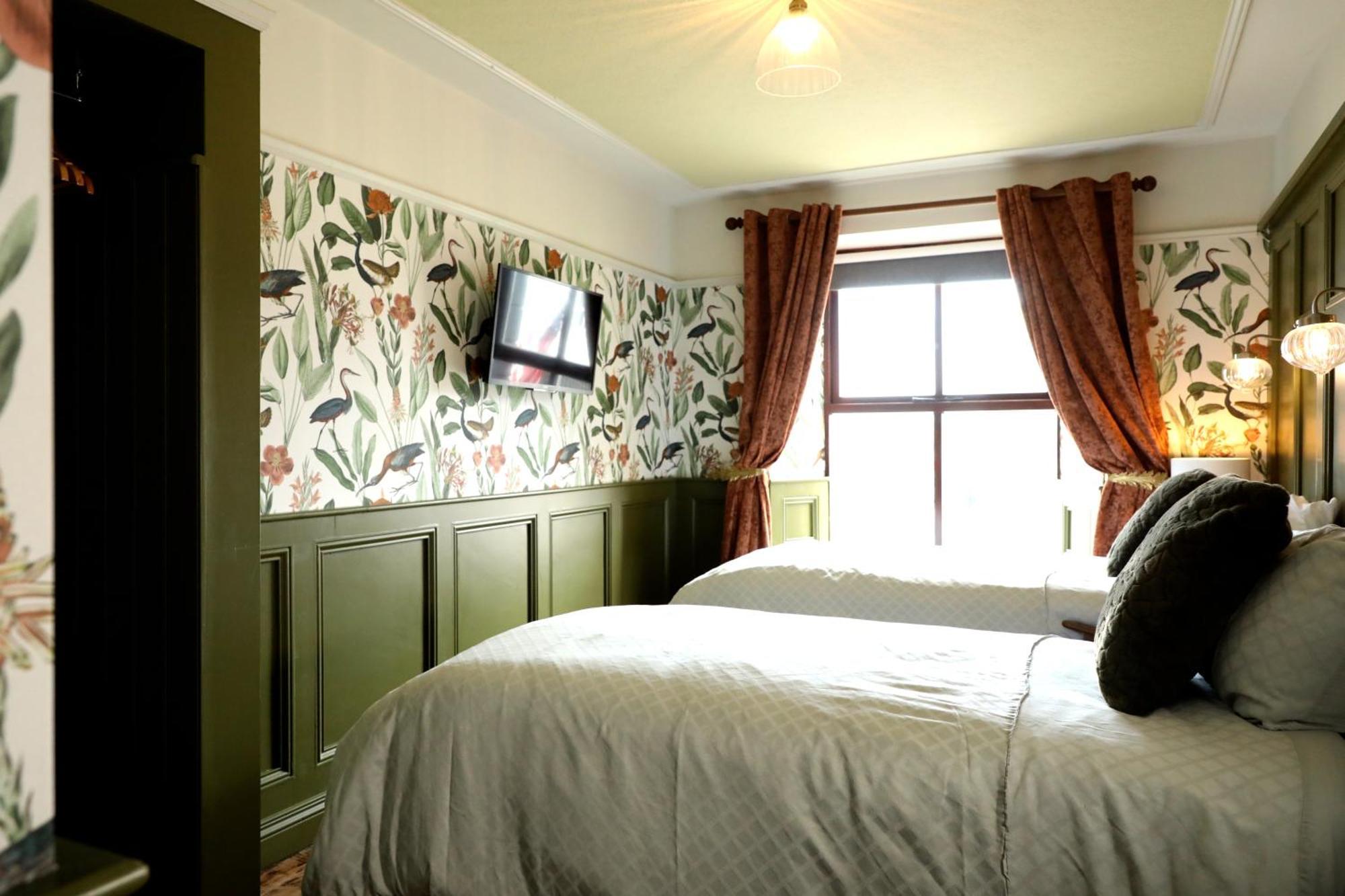The Dundrum Inn B&B Екстериор снимка